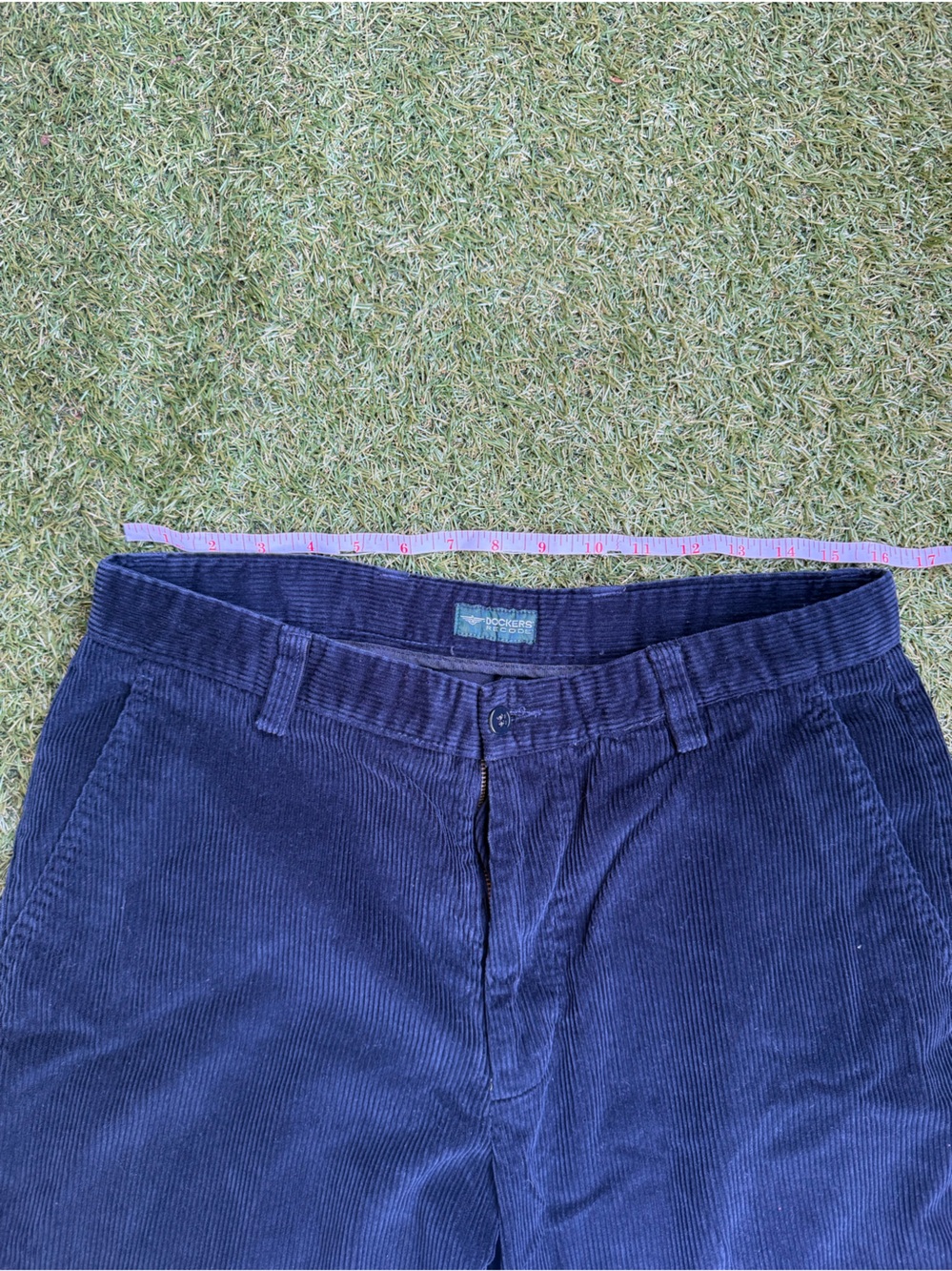 Dockers - "Recode," Classic Navy Corduroy Men’s Pants Vintage - Picture 2 of 5